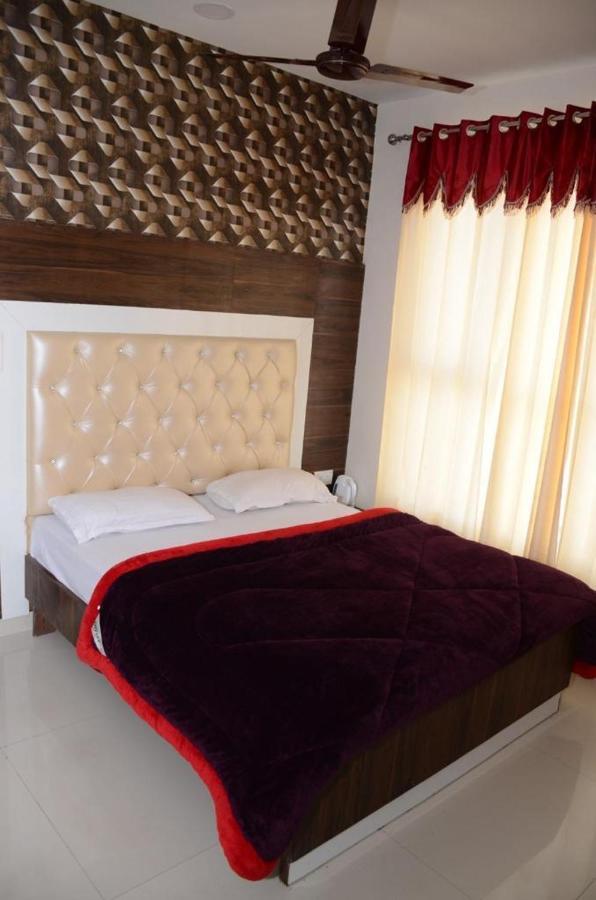 Hotel Robin Inn Amritsar Eksteriør billede