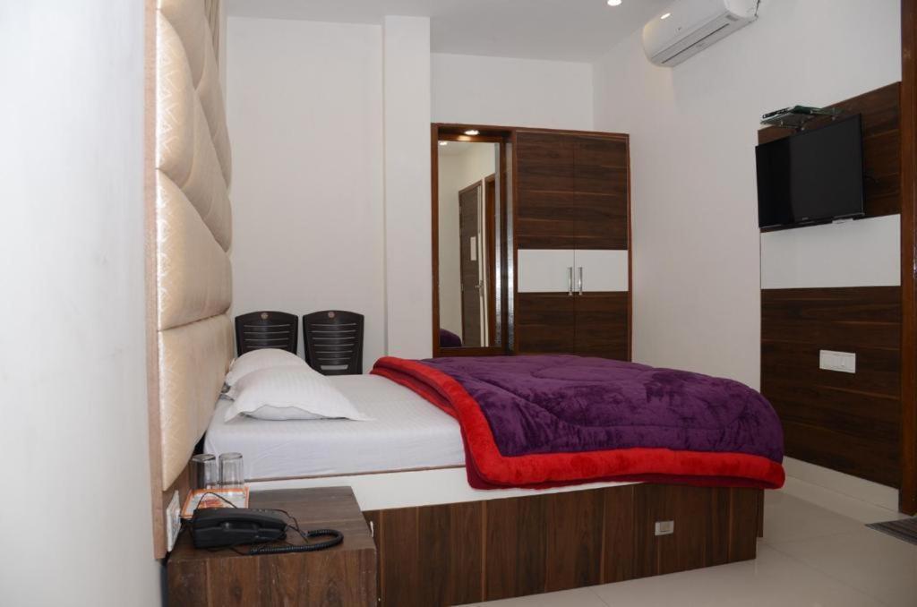 Hotel Robin Inn Amritsar Eksteriør billede