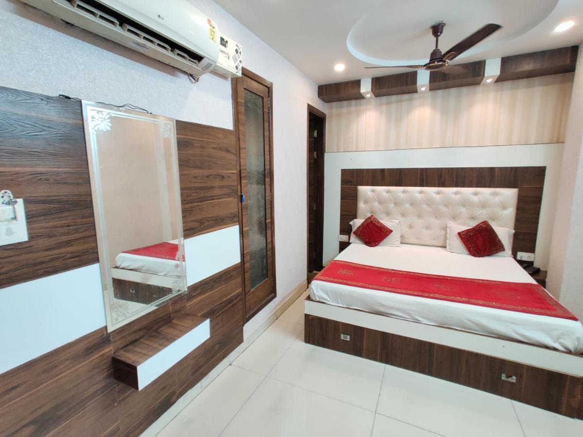 Hotel Robin Inn Amritsar Eksteriør billede