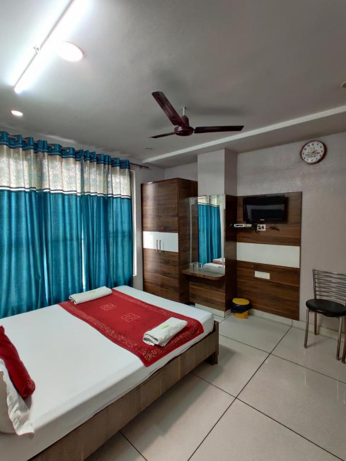 Hotel Robin Inn Amritsar Eksteriør billede