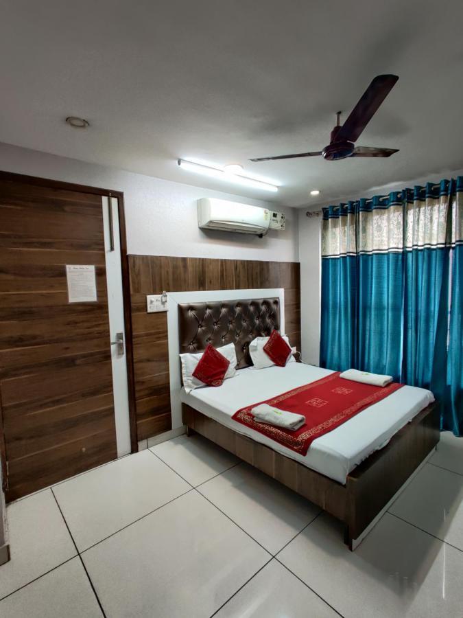 Hotel Robin Inn Amritsar Eksteriør billede