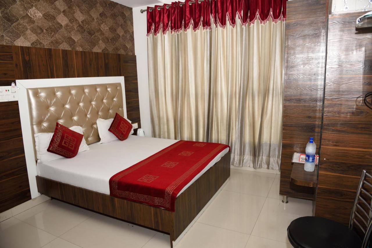 Hotel Robin Inn Amritsar Eksteriør billede