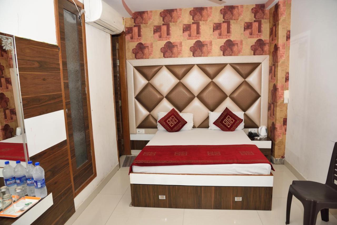 Hotel Robin Inn Amritsar Eksteriør billede