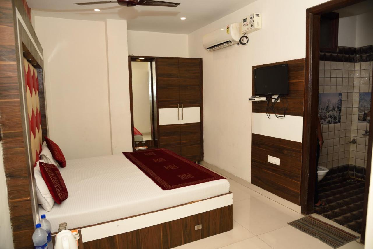 Hotel Robin Inn Amritsar Eksteriør billede