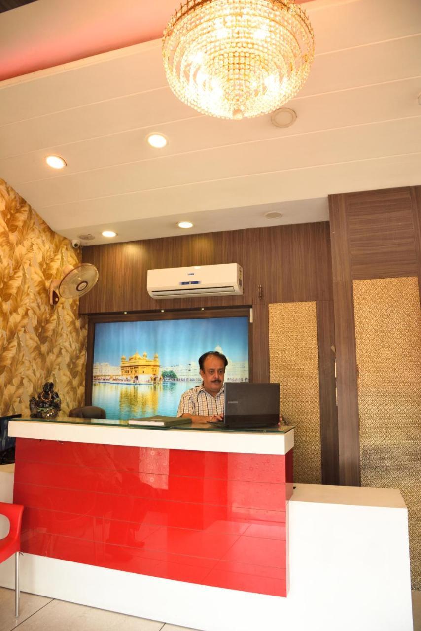 Hotel Robin Inn Amritsar Eksteriør billede
